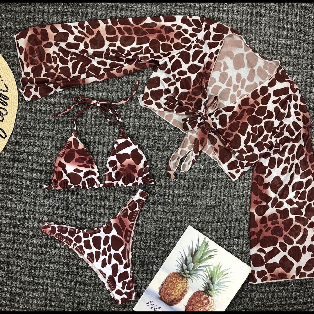 GIRAFFE PRINT 3PC BIKINI - BRAND NEW NEVER WORN (BOUTIQUE ITEM)
